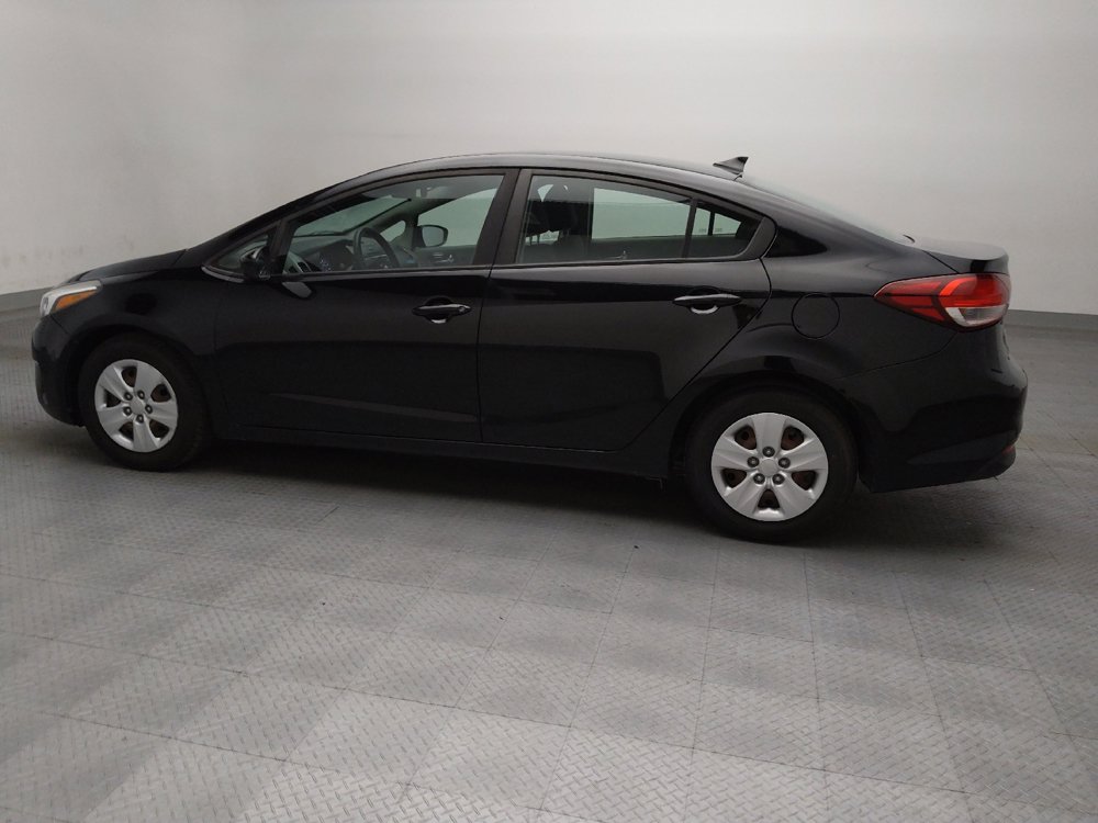 Used 2018 Kia Forte LX FWD image 3