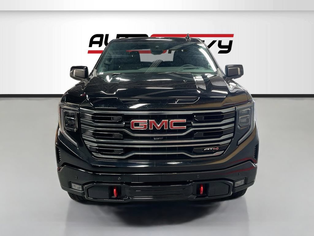 Used 2025 GMC Sierra 1500 AT4 w/ AT4 Premium Package AWD/4WD image 2