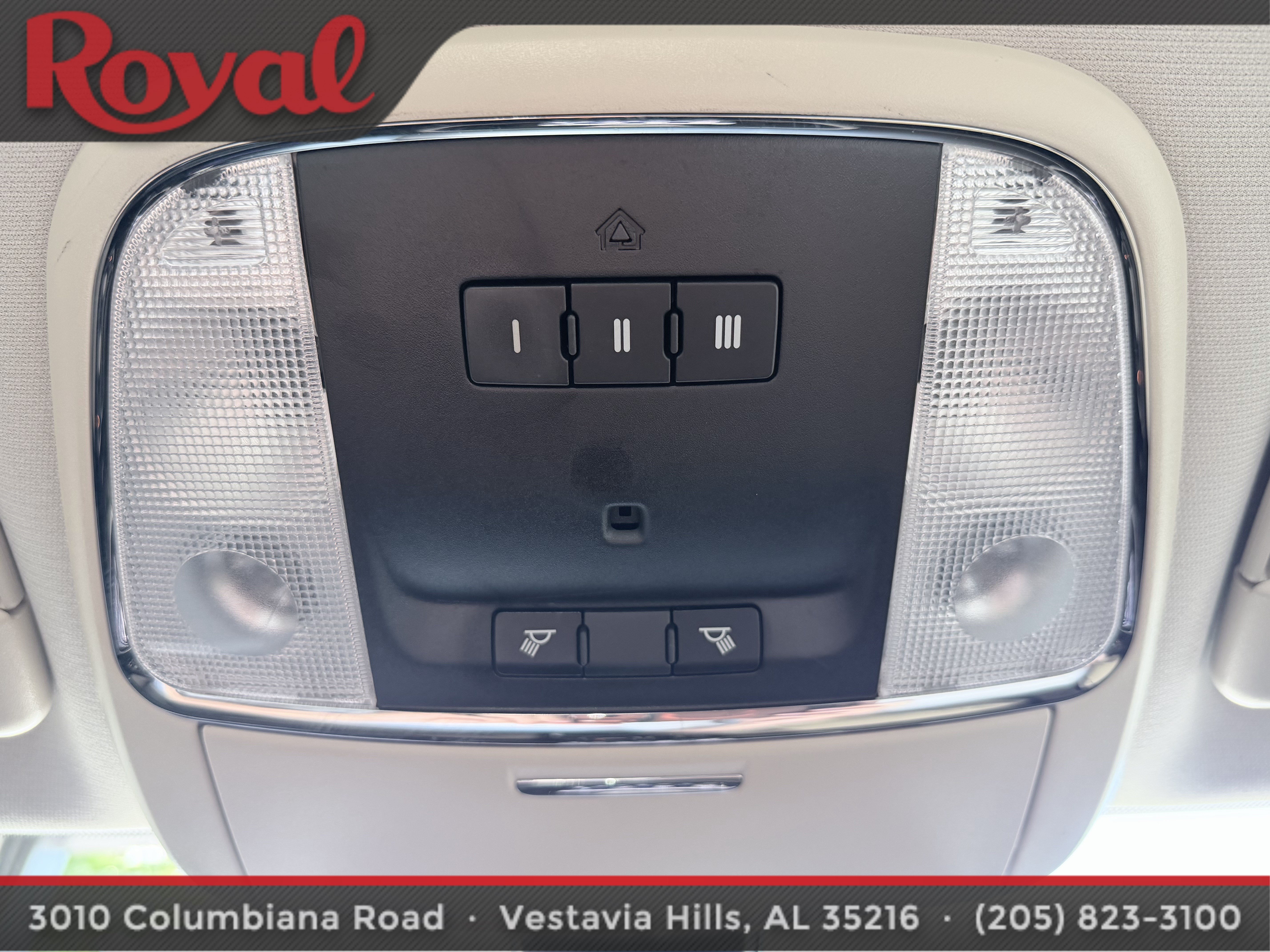 Used 2017 Chrysler 300 Limited w/ Driver Convenience Group RWD image 25