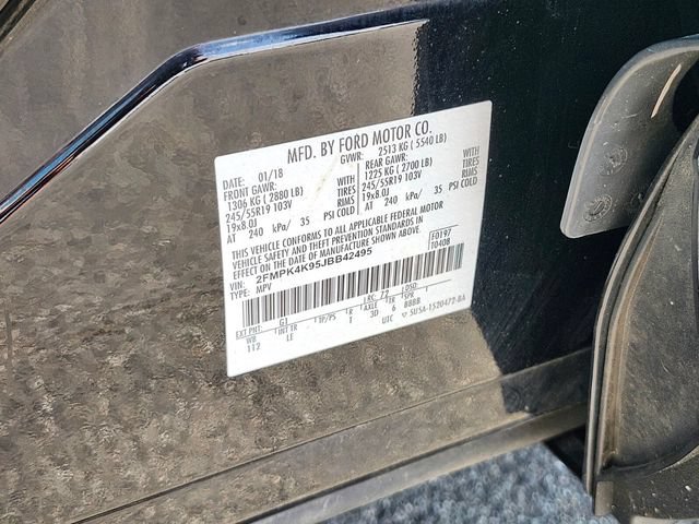Certified 2018 Ford Edge Titanium AWD/4WD image 34
