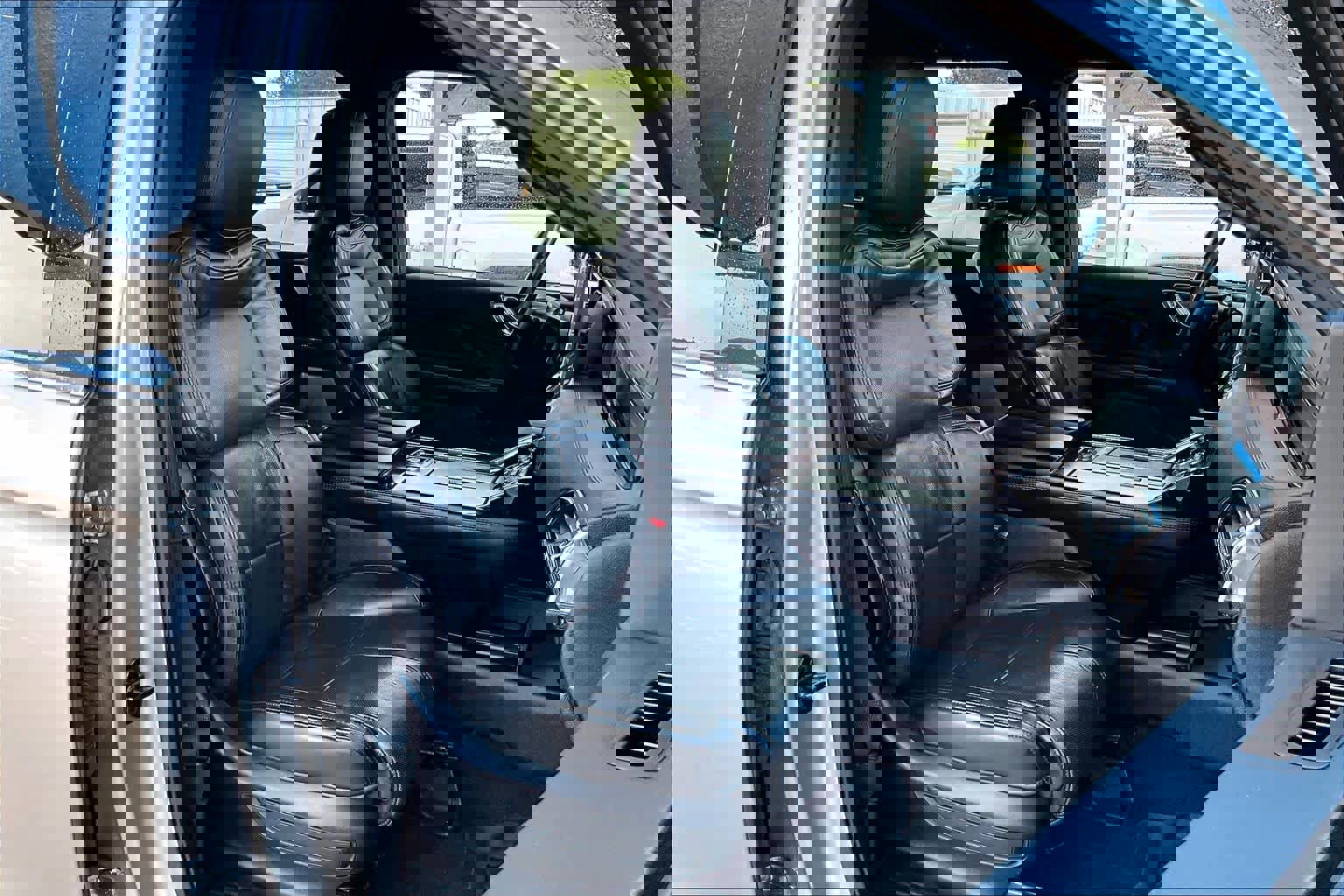 Used 2021 Lincoln Navigator Reserve w/ Luxury Package image 9