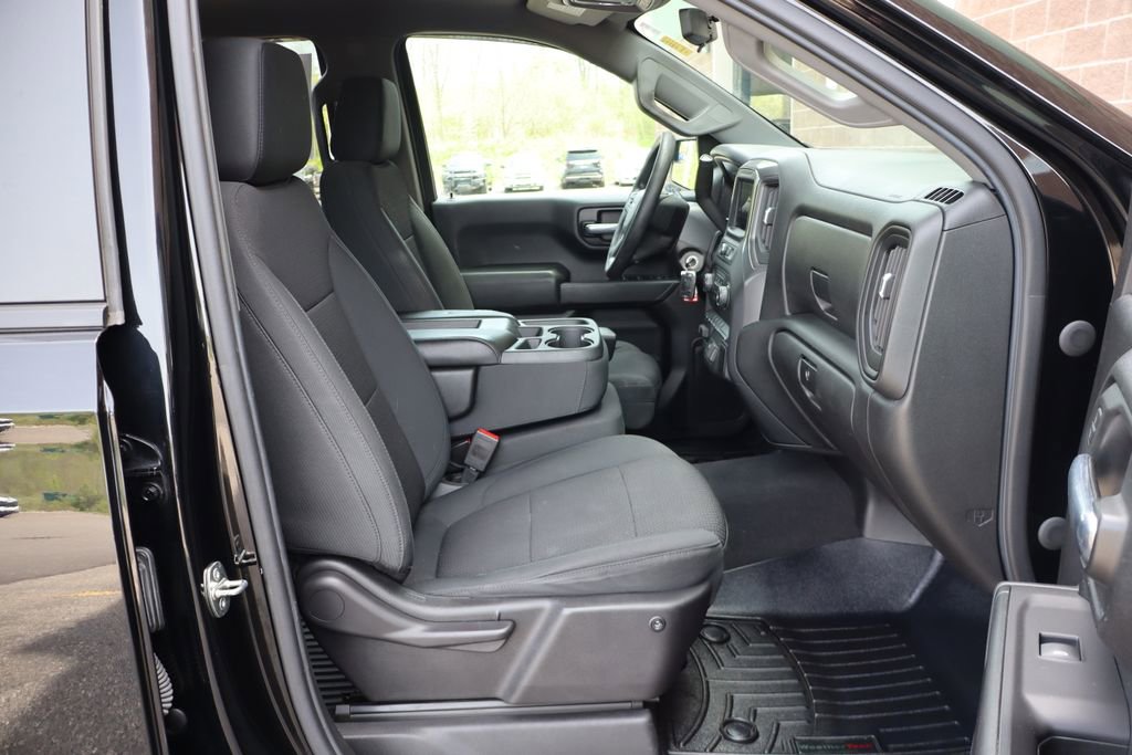 Used 2020 Chevrolet Silverado 1500 Custom Trail Boss w/ Custom Convenience Package AWD/4WD image 45