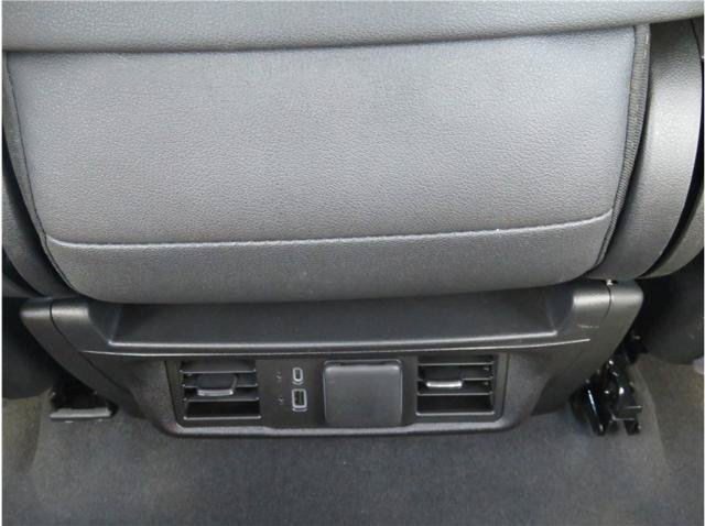 Used 2026 GMC Sierra 1500 SLT AWD/4WD image 8