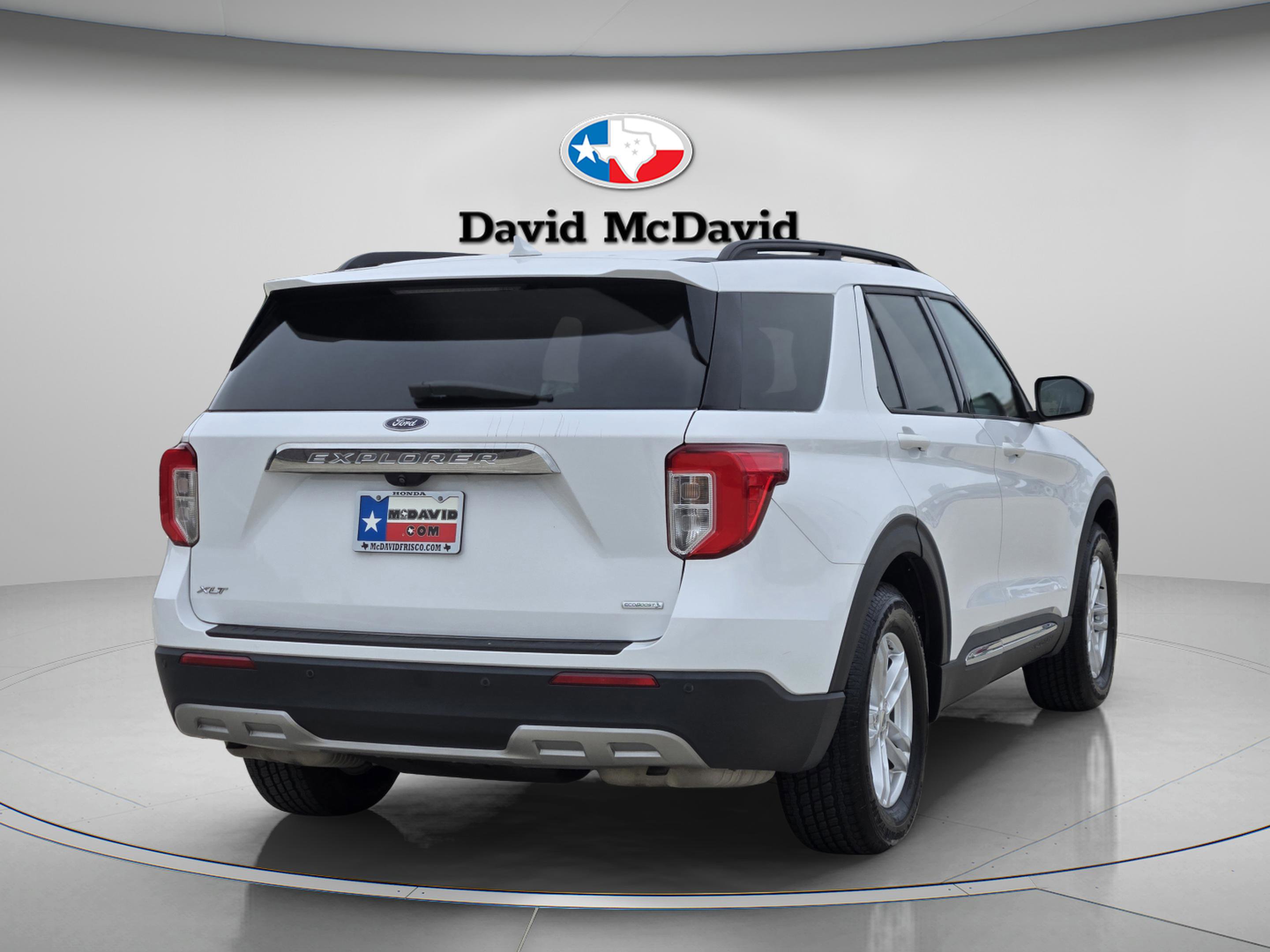 Used 2020 Ford Explorer XLT w/ Equipment Group 202A RWD image 6