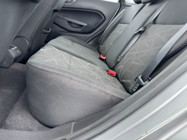 Used 2012 Ford Fiesta SEL image 9