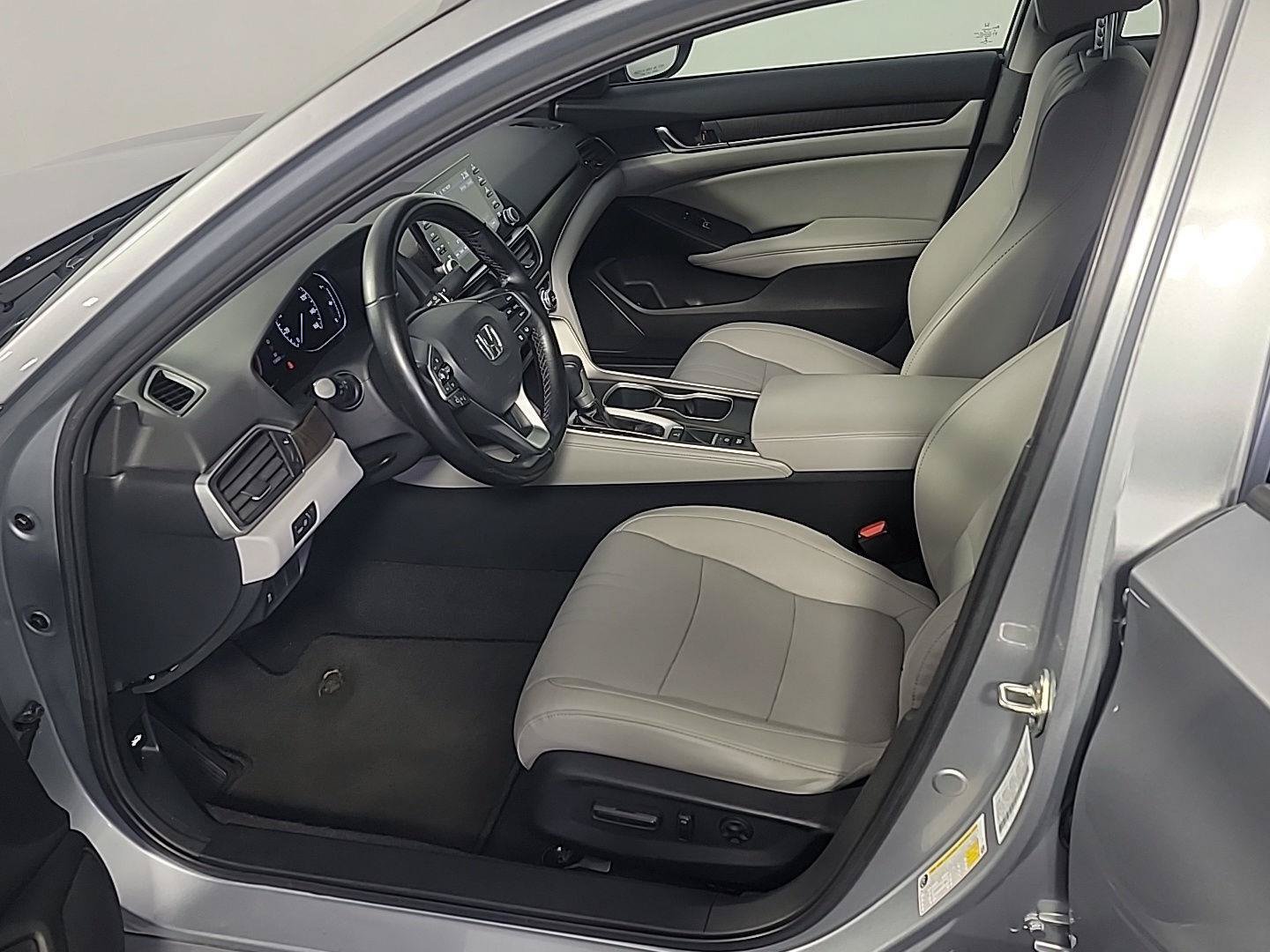 Certified 2020 Honda Accord EX-L image 15