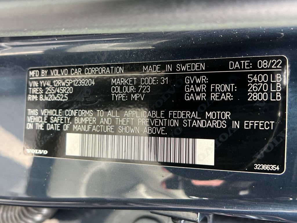 Used 2023 Volvo XC60 B5 Plus w/ Climate Package image 28