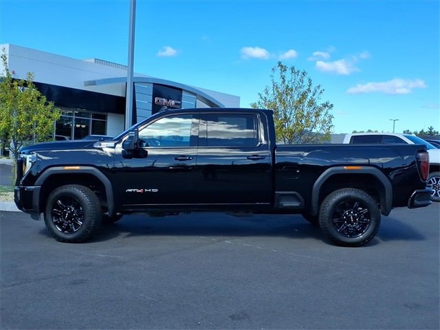 New 2026 GMC Sierra 2500 AT4 w/ AT4 Preferred Package image 3