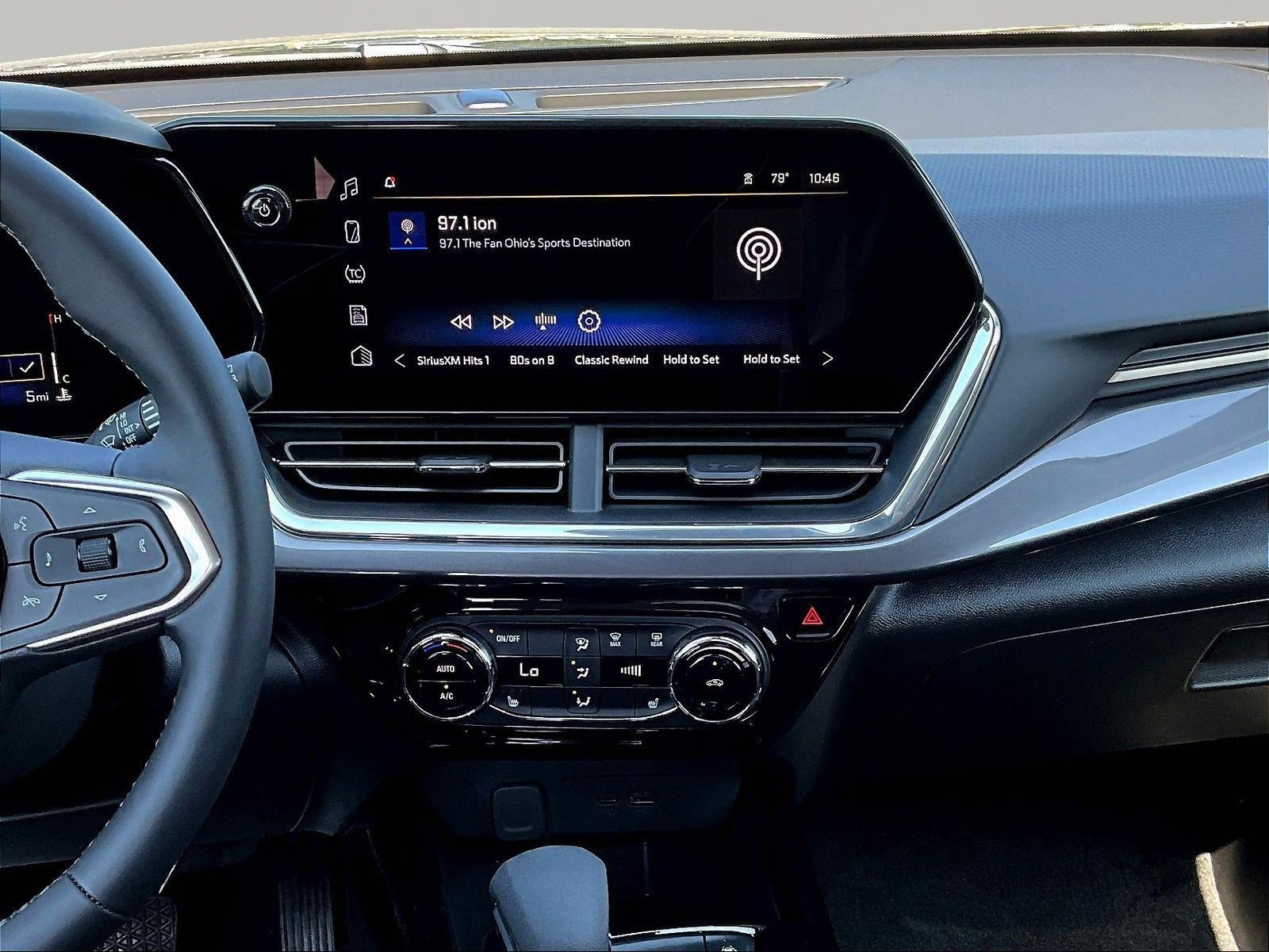 New 2026 Chevrolet Trax ACTIV w/ Driver Confidence Package FWD image 11