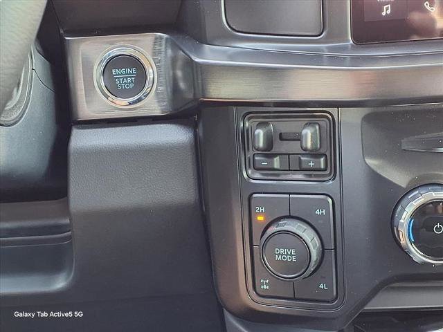 New 2026 Ford F350 Lariat w/ Black Appearance Package image 39