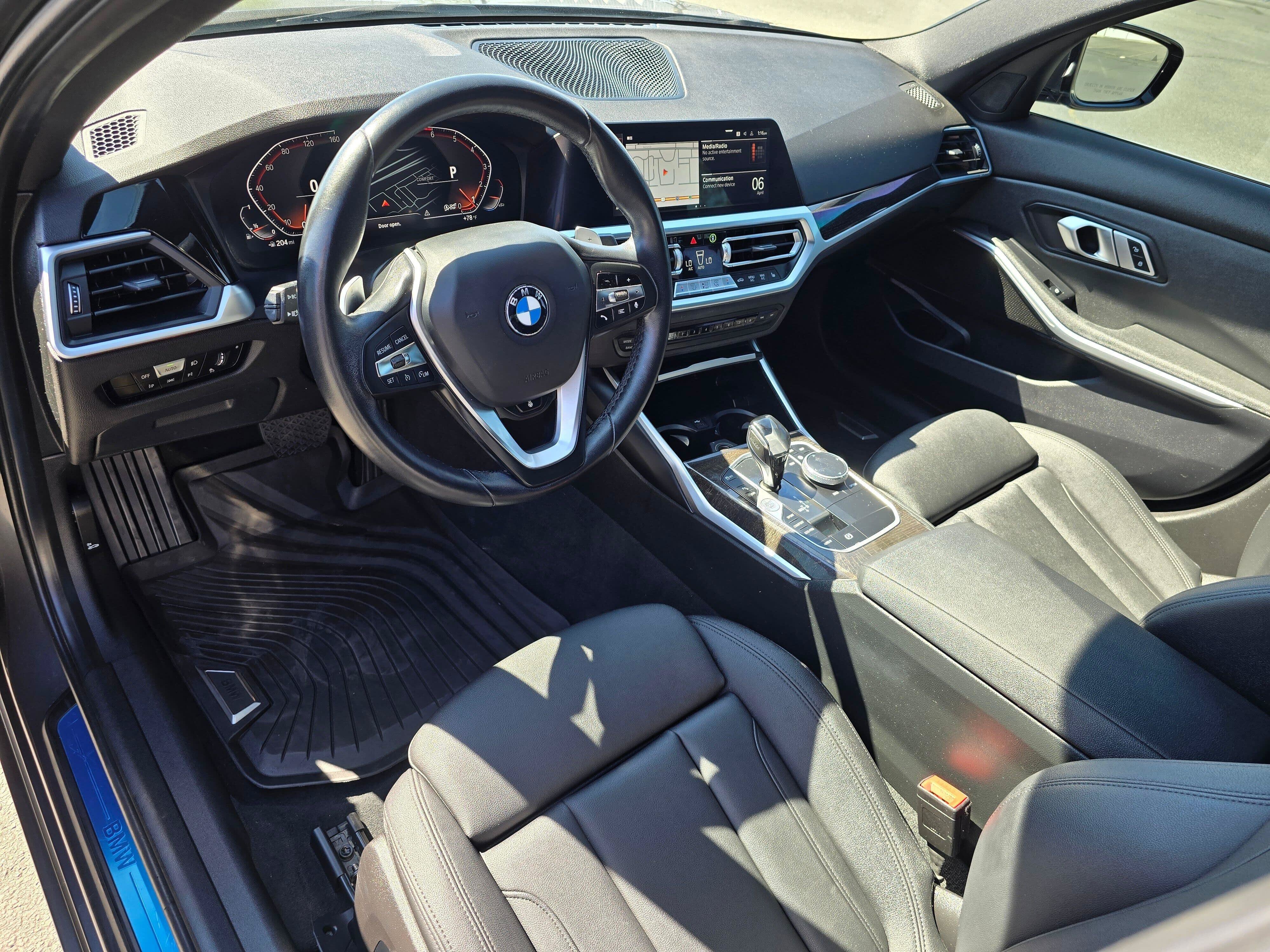 Used 2021 BMW 330i xDrive Sedan w/ Convenience Package image 2