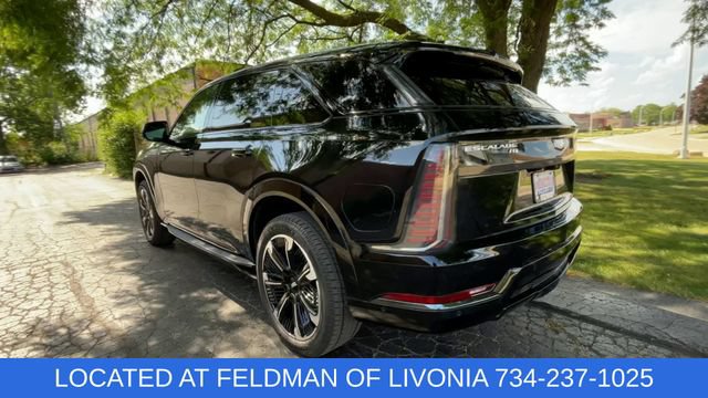 Used 2025 Cadillac Escalade IQ Sport 1 w/ Smart Trailering package AWD/4WD image 6