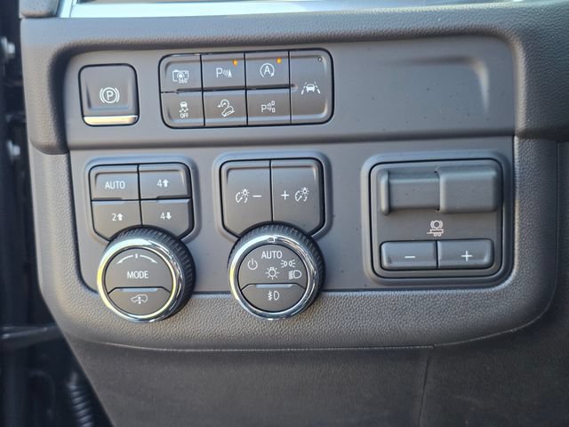 New 2026 Chevrolet Tahoe High Country AWD/4WD image 36