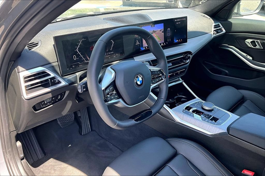 Used 2026 BMW 330i xDrive Sedan AWD/4WD image 12