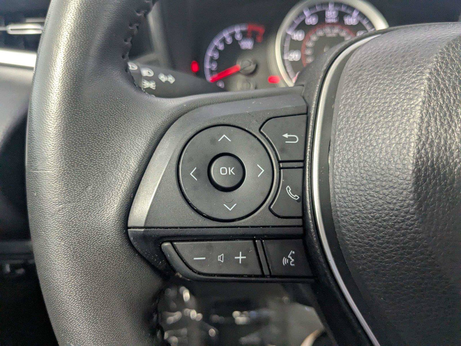 Used 2021 Toyota Corolla SE FWD image 17
