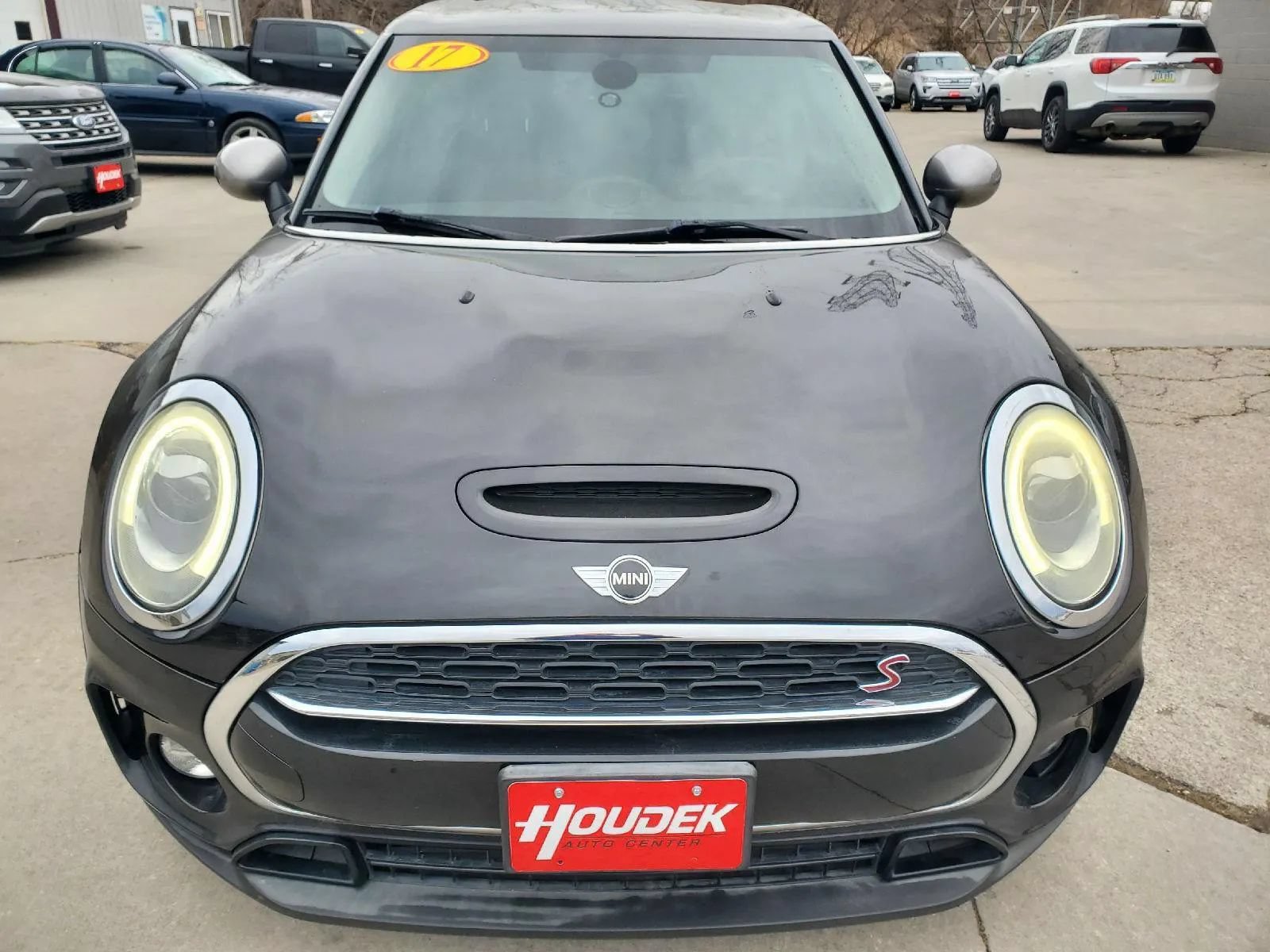 Used 2017 MINI Cooper Clubman S FWD image 2
