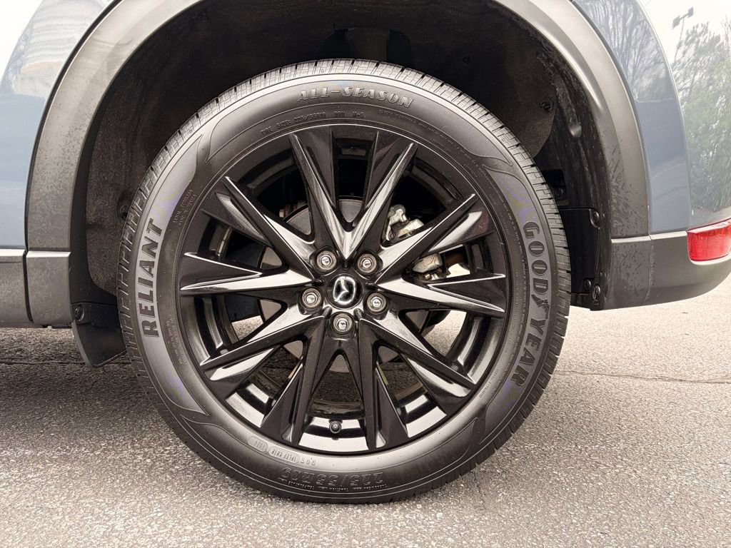 Used 2021 MAZDA CX-5 Carbon Edition image 31