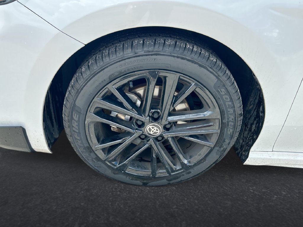 Used 2025 Toyota Camry SE FWD image 10