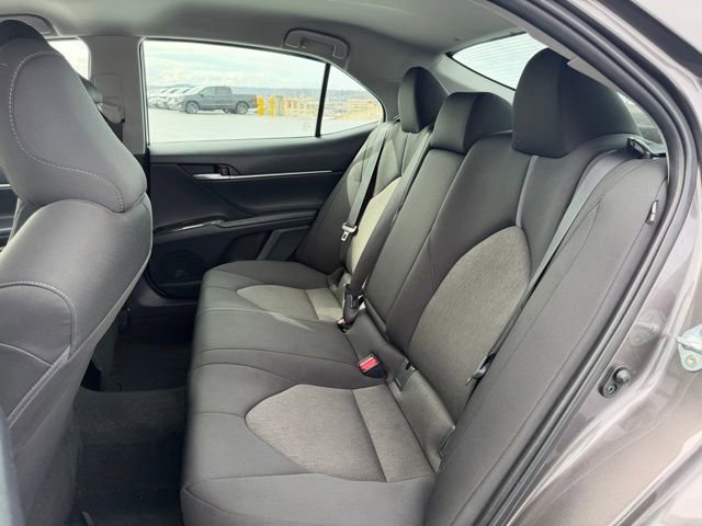 Used 2023 Toyota Camry LE image 11