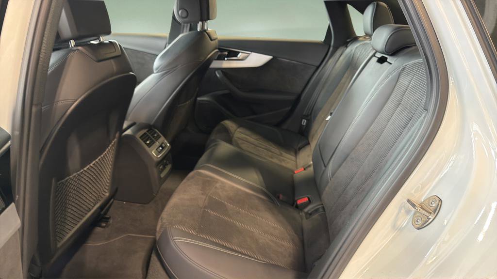 Used 2021 Audi A4 2.0T Premium Plus w/ Premium Plus Package image 15