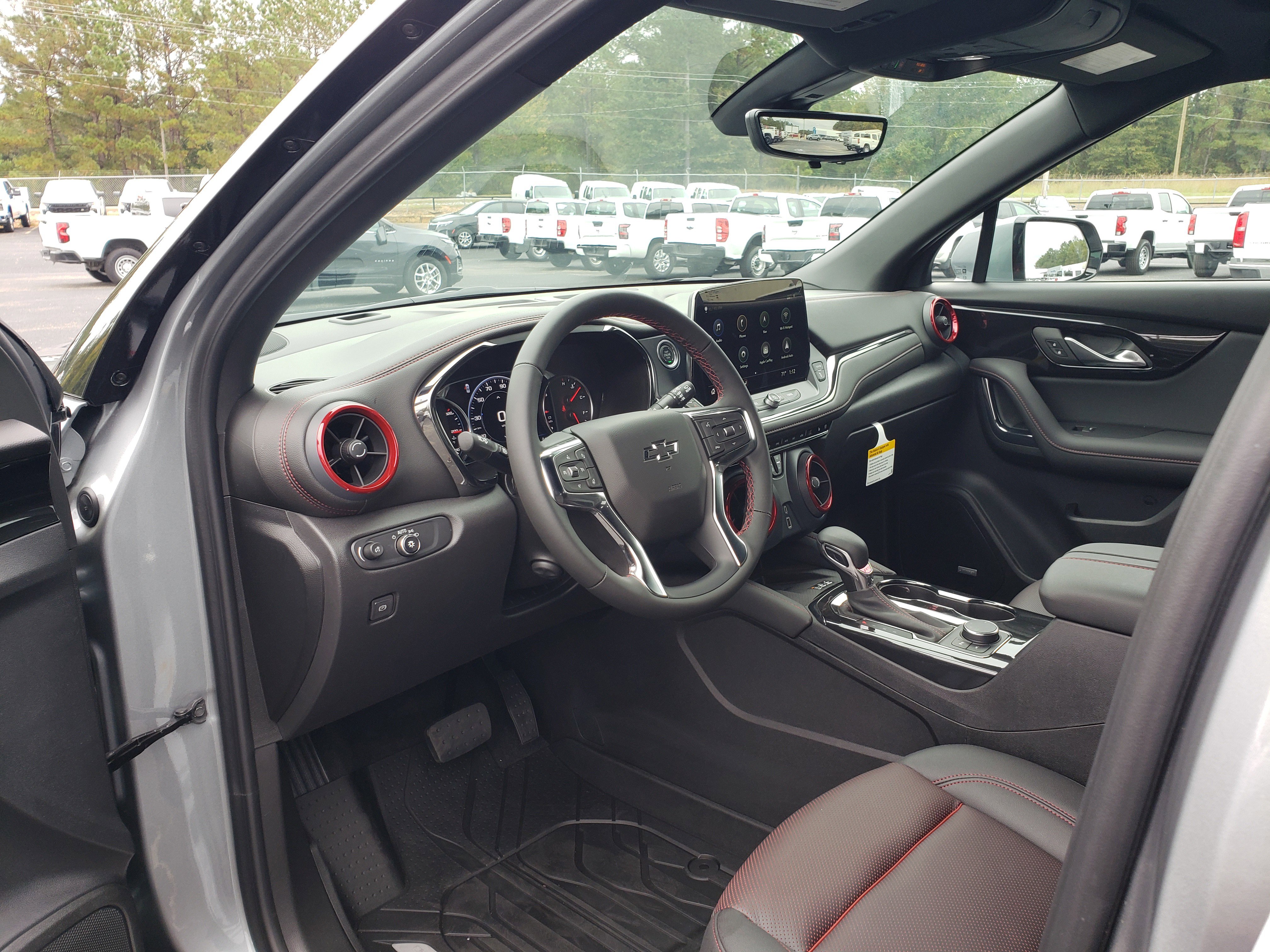 New 2025 Chevrolet Blazer RS w/ Driver Confidence II Package image 31