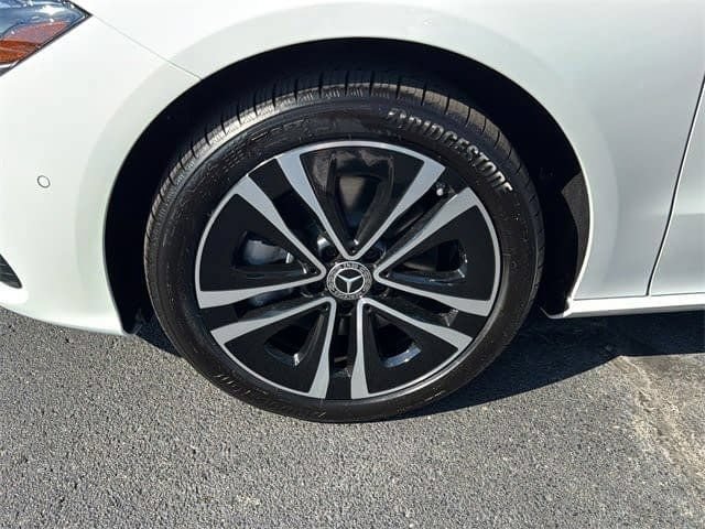 New 2026 Mercedes-Benz CLA 250 4MATIC image 9