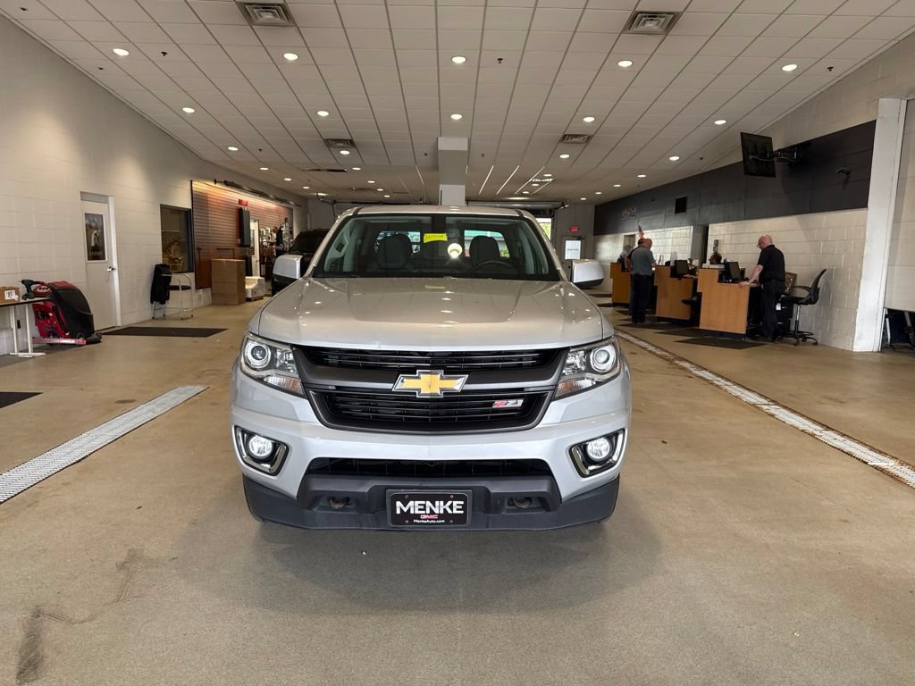 Used 2017 Chevrolet Colorado Z71 AWD/4WD image 2
