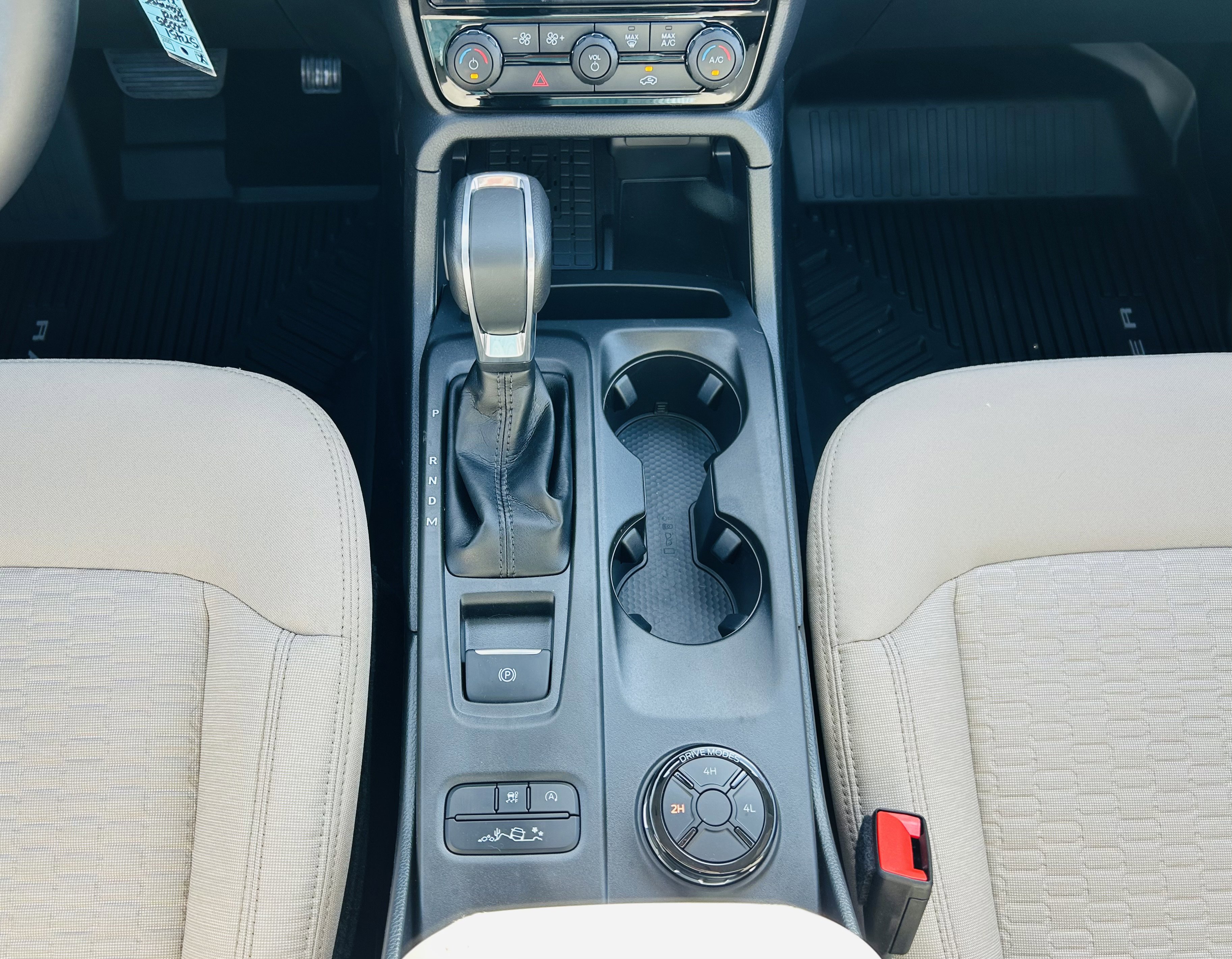 Used 2025 Ford Ranger XLT w/ Equipment Group 301A High image 18