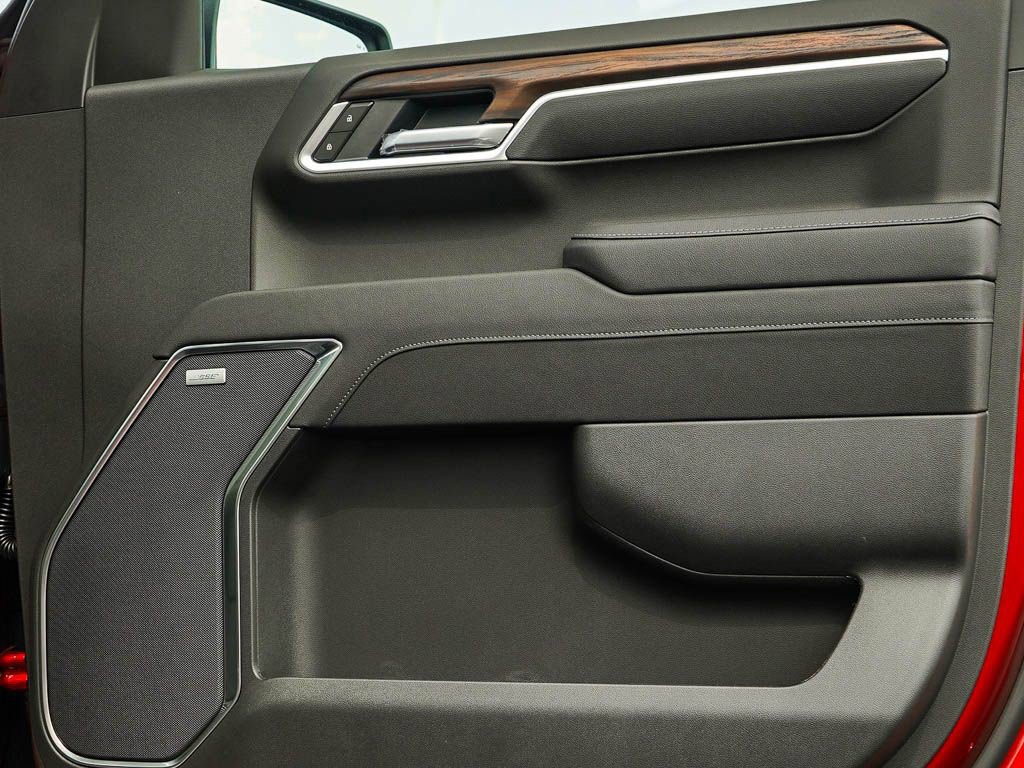 New 2026 GMC Sierra 1500 SLT w/ SLT Premium Plus Package image 8