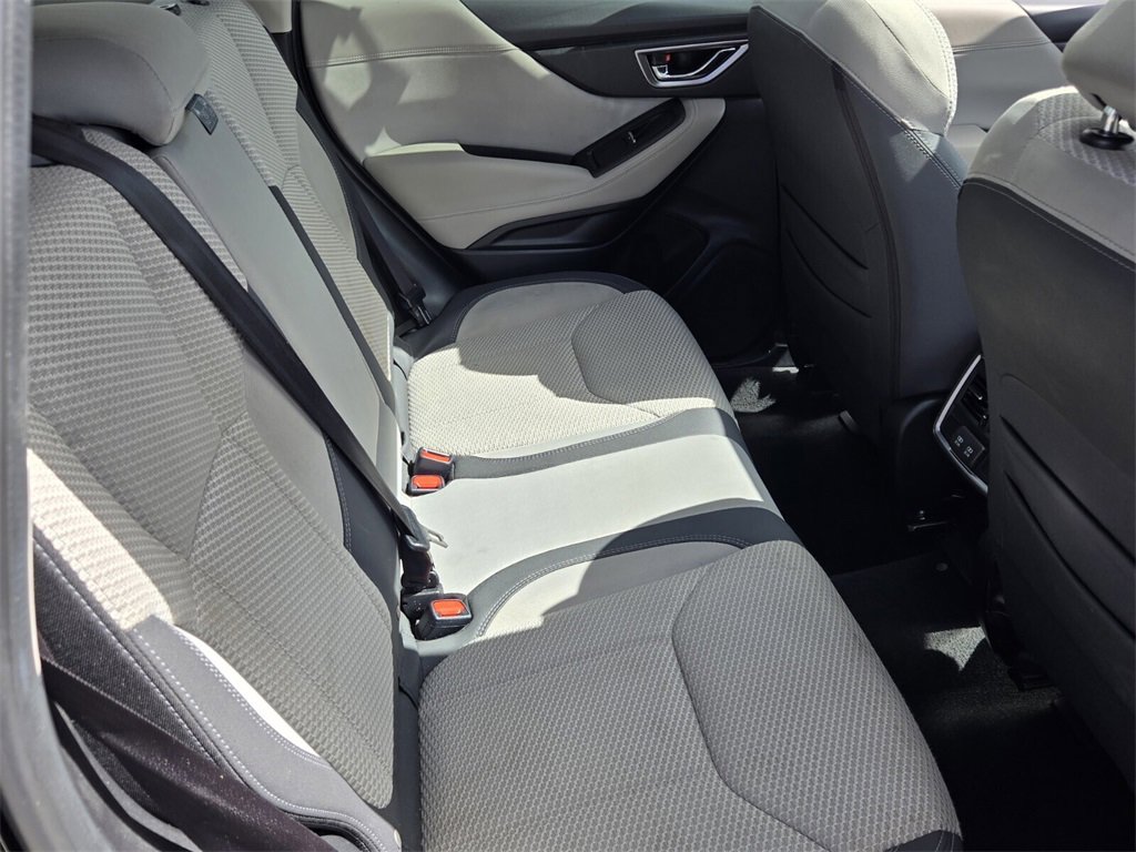 Used 2020 Subaru Forester Premium image 17