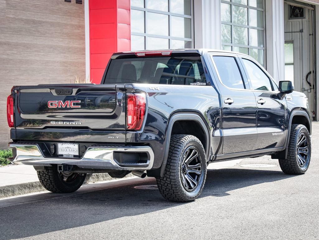 Used 2025 GMC Sierra 1500 SLT AWD/4WD image 3
