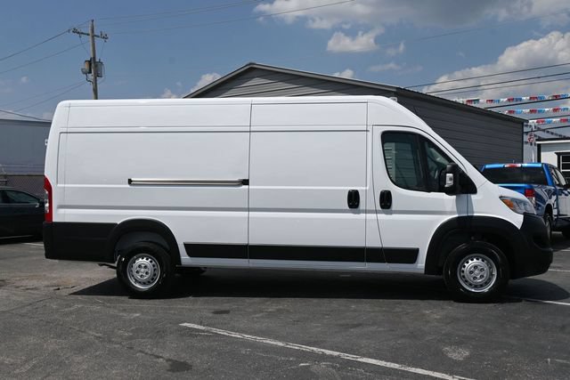 New 2026 RAM ProMaster 3500 w/ Premium Convenience Group FWD image 3