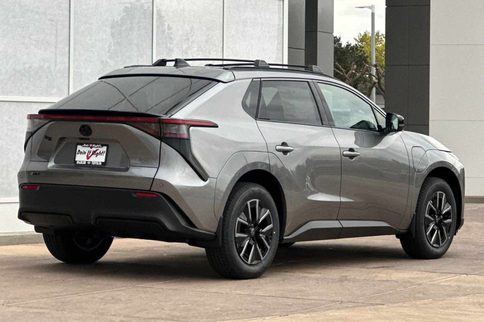 Used 2026 Toyota bZ image 4