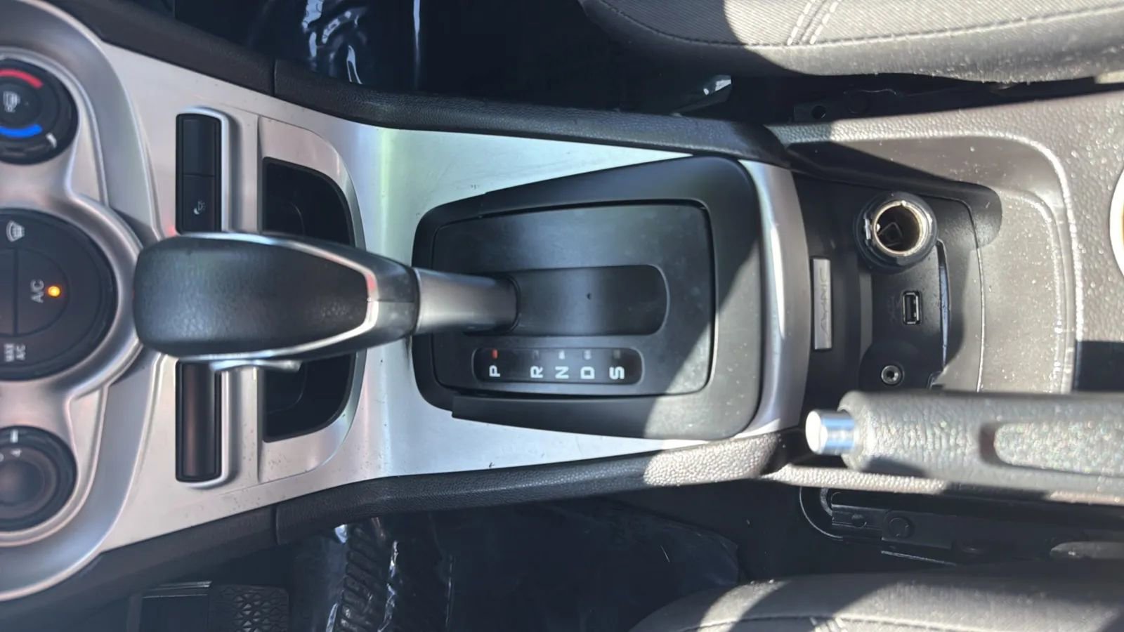 Used 2017 Ford Fiesta SE FWD image 14