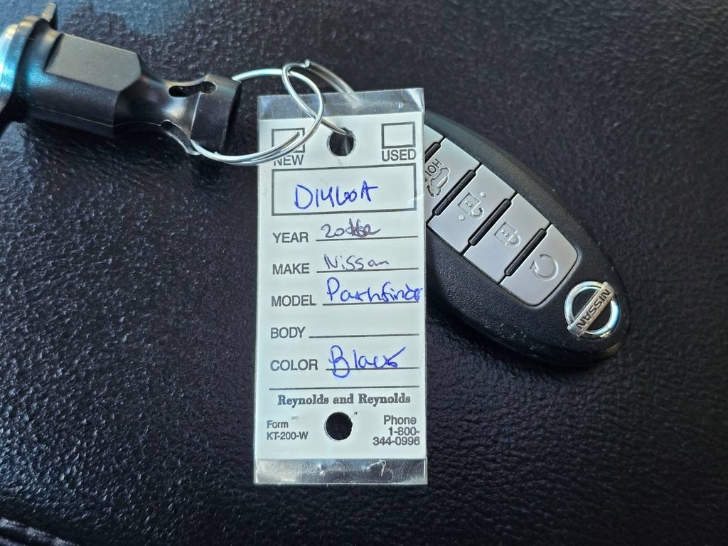Used 2016 Nissan Pathfinder Platinum AWD/4WD image 33