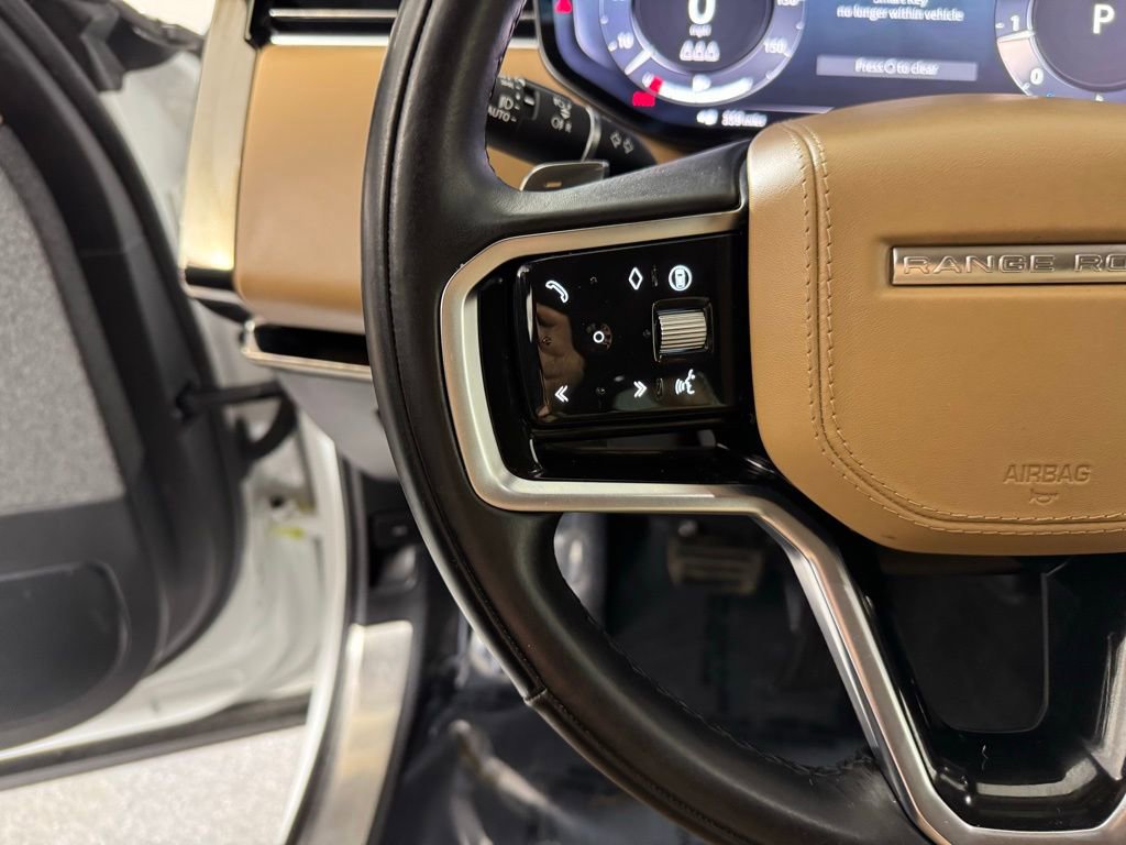 Used 2024 Land Rover Range Rover Sport SE image 16