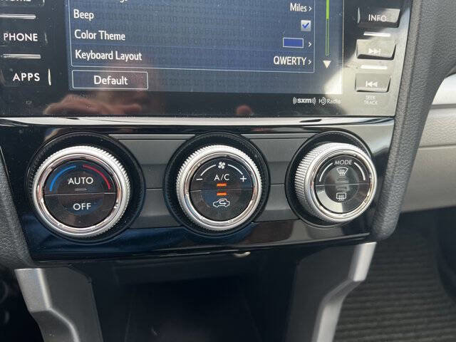Used 2018 Subaru Forester 2.5i Premium w/ All-Weather Package image 18