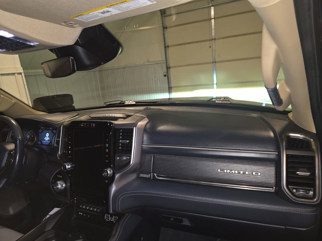 Used 2019 RAM 1500 Limited image 31