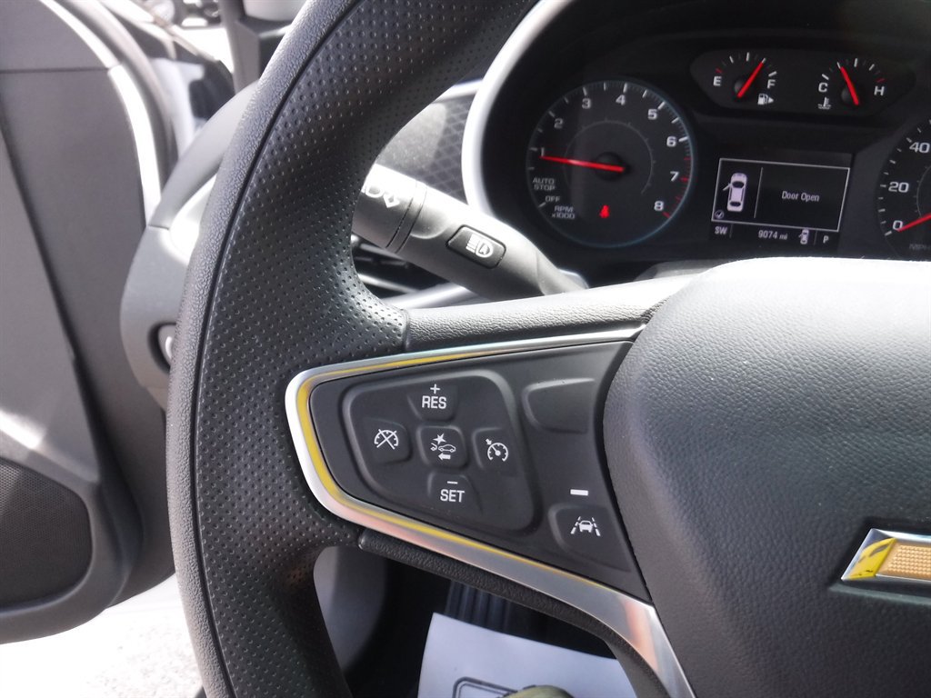 Used 2023 Chevrolet Malibu LS FWD image 15
