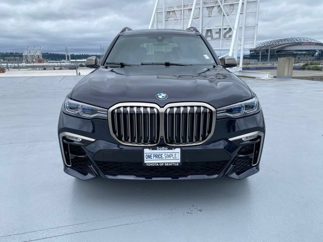 Used 2021 BMW X7 M50i w/ Executive Package AWD/4WD image 3