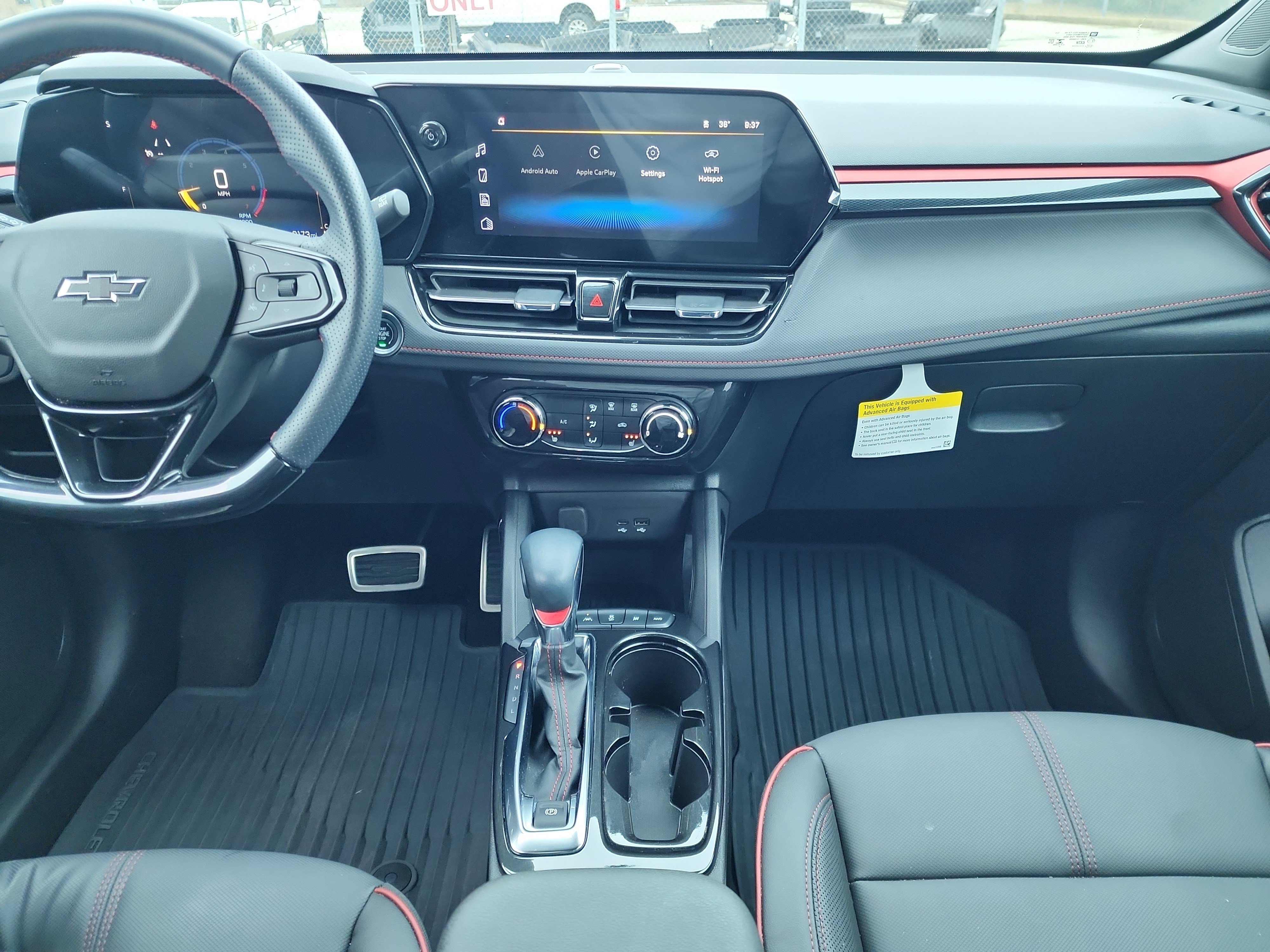 Used 2025 Chevrolet TrailBlazer RS w/ Driver Confidence Package image 22