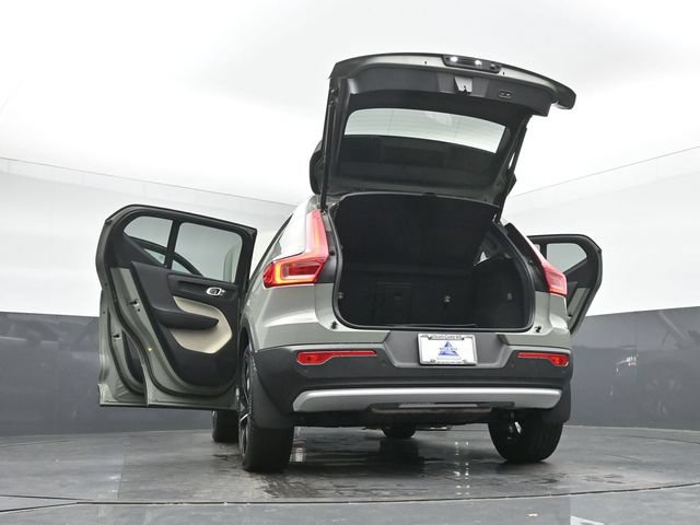 Used 2025 Volvo XC40 B5 Ultra w/ Climate Package AWD/4WD image 55