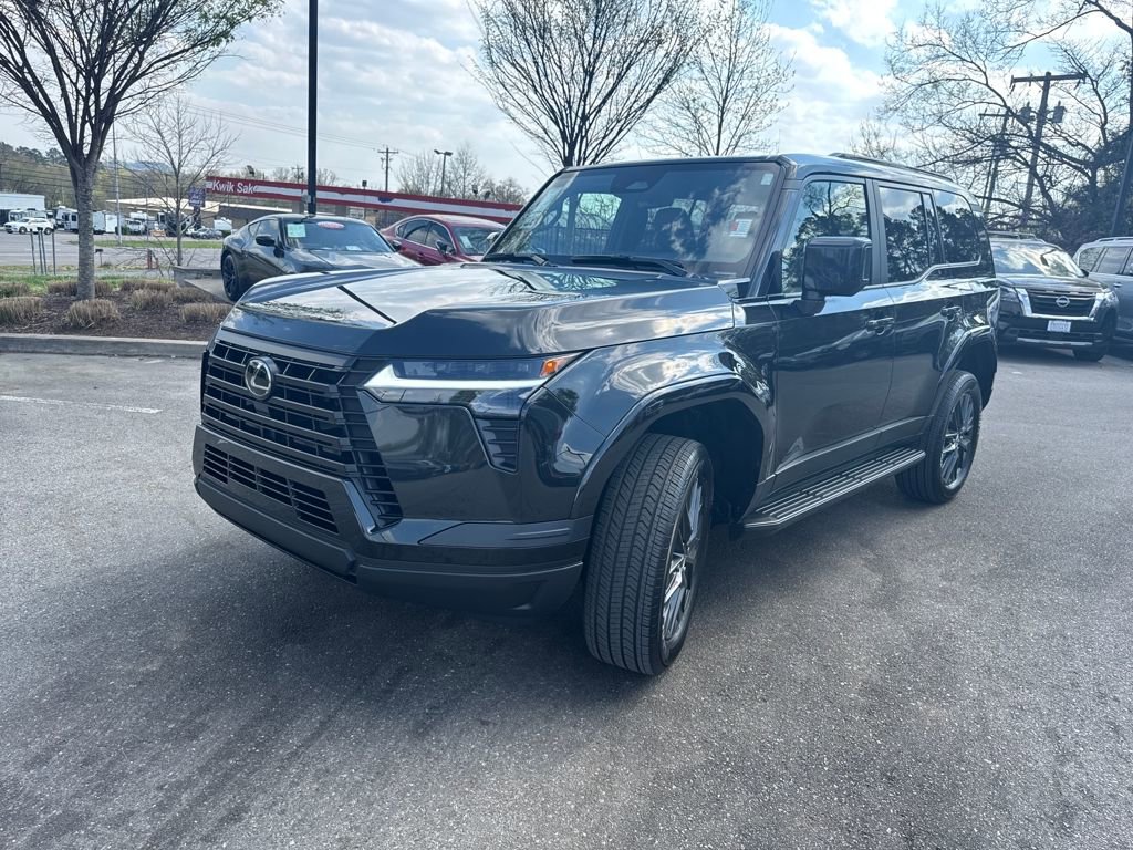 Used 2026 Lexus GX 550 image 3