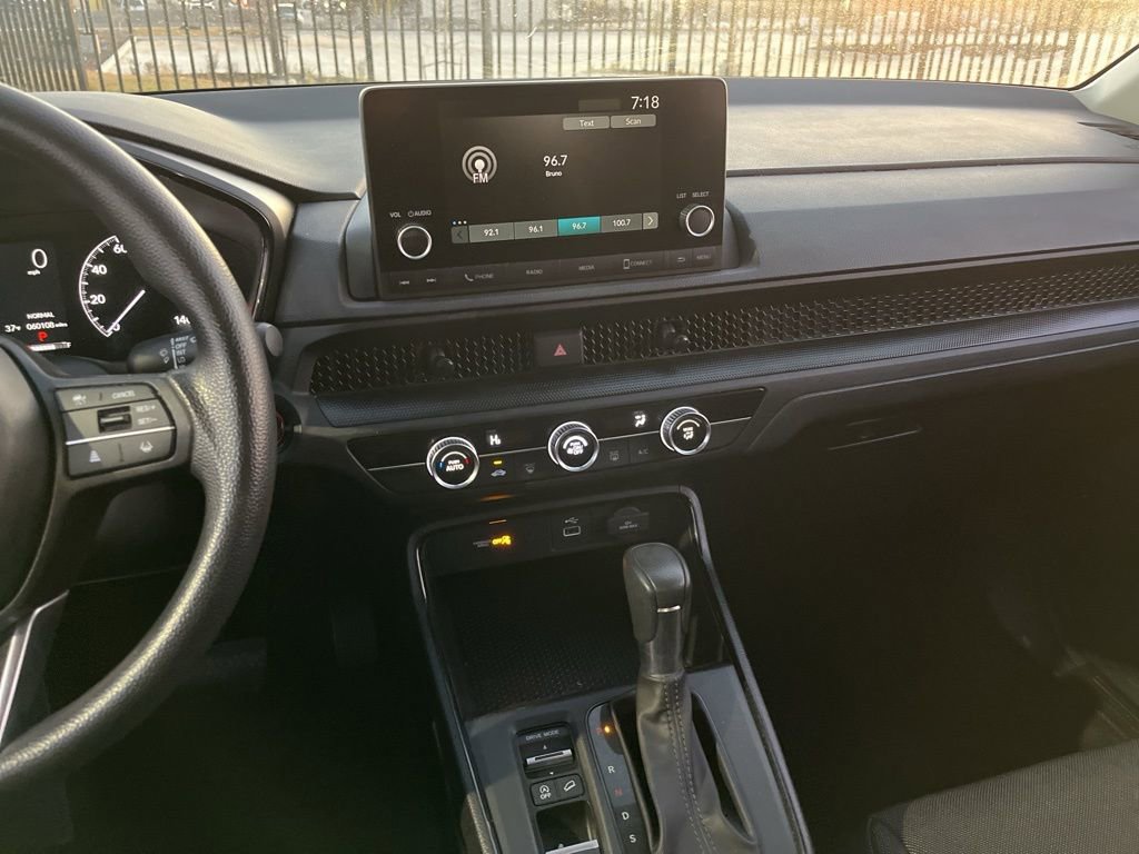 Used 2023 Honda CR-V LX image 16