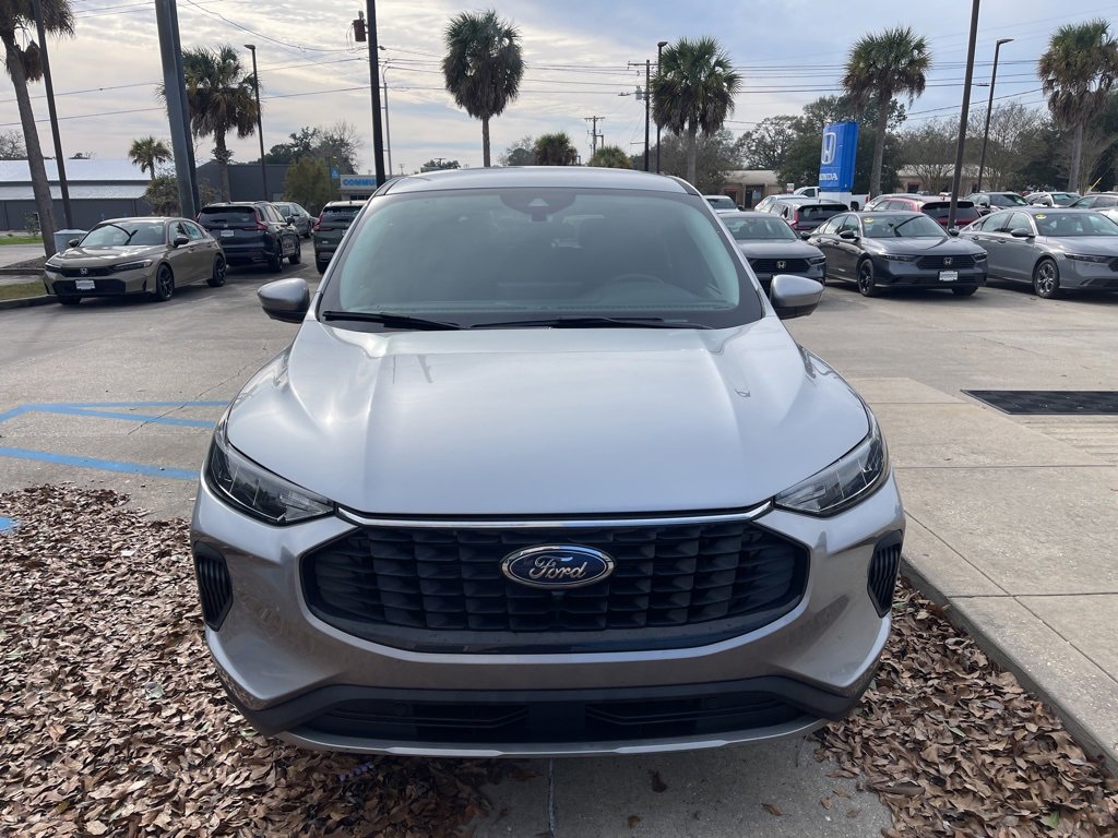 Used 2024 Ford Escape Active w/ Tech Pack #2 image 2