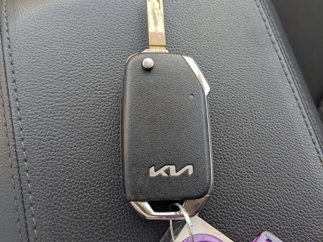 Certified 2023 Kia Sportage LX FWD image 25