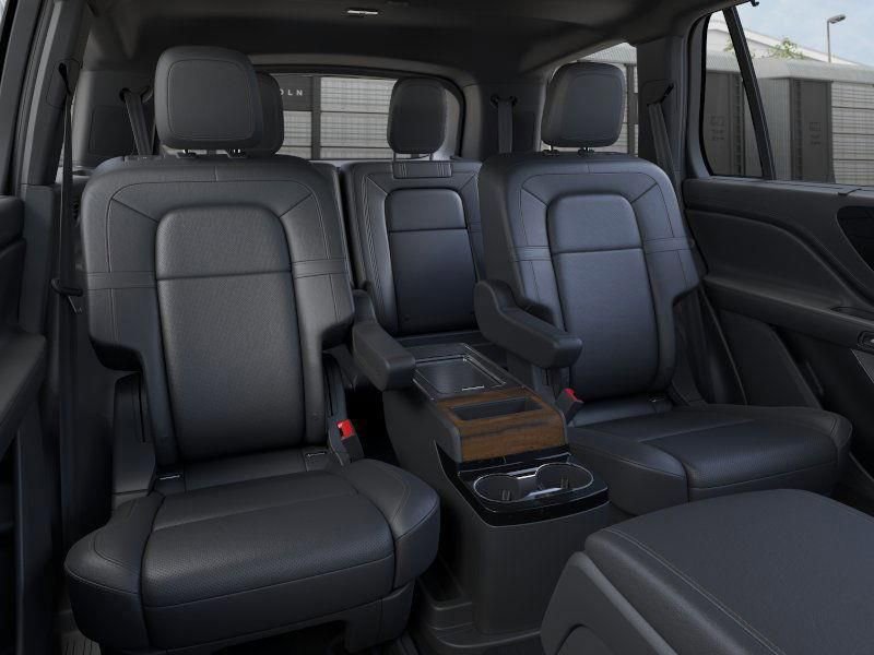 New 2026 Lincoln Aviator Reserve w/ Luxury Package image 11