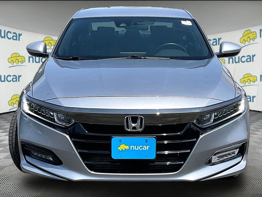 Used 2018 Honda Accord Sport image 2
