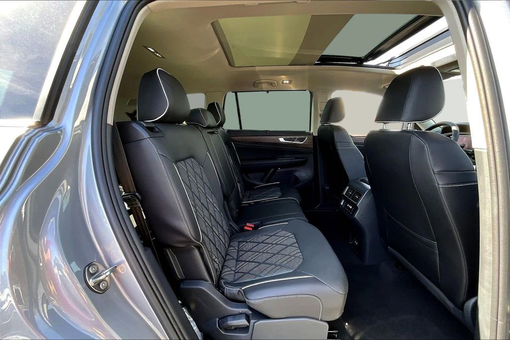 New 2026 Volkswagen Atlas SEL Premium R-Line image 23