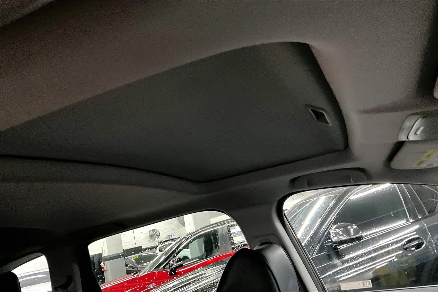 Used 2018 Honda CR-V EX image 13